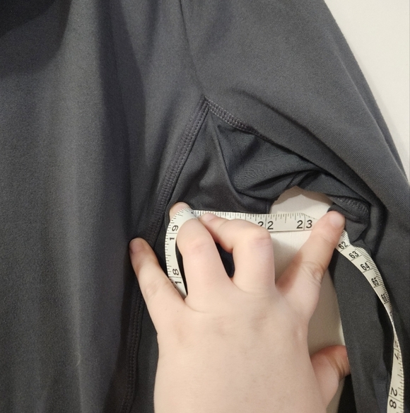 Athleta Quarter Zip Gray Pull Over! - Picture 6 of 7